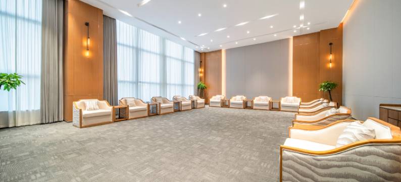 牟山前国际酒店图片