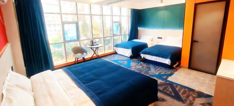 如家UP华驿精选酒店(咸阳彬州市汽车站店)图片