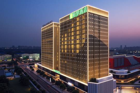 帕罗·PA LUO·智能影院电竞公寓(临朐万达广场店)