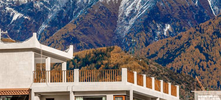 浔光月归·雪山秘境美宿(四姑娘山景区店)图片