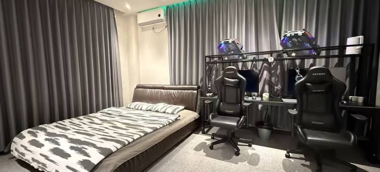 青山见影视电竞酒店图片