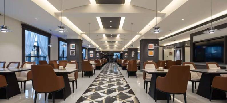 千巨酒店(榆林火车站交大一附院店)图片