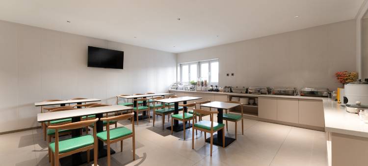 如家睿柏·云酒店(烟台牟平区政府店)图片