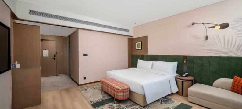 金湖希尔顿花园酒店图片