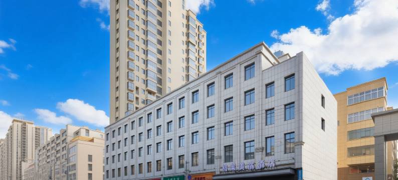 格莱美宿酒店(赣县区汽车站七鲤古镇店)图片