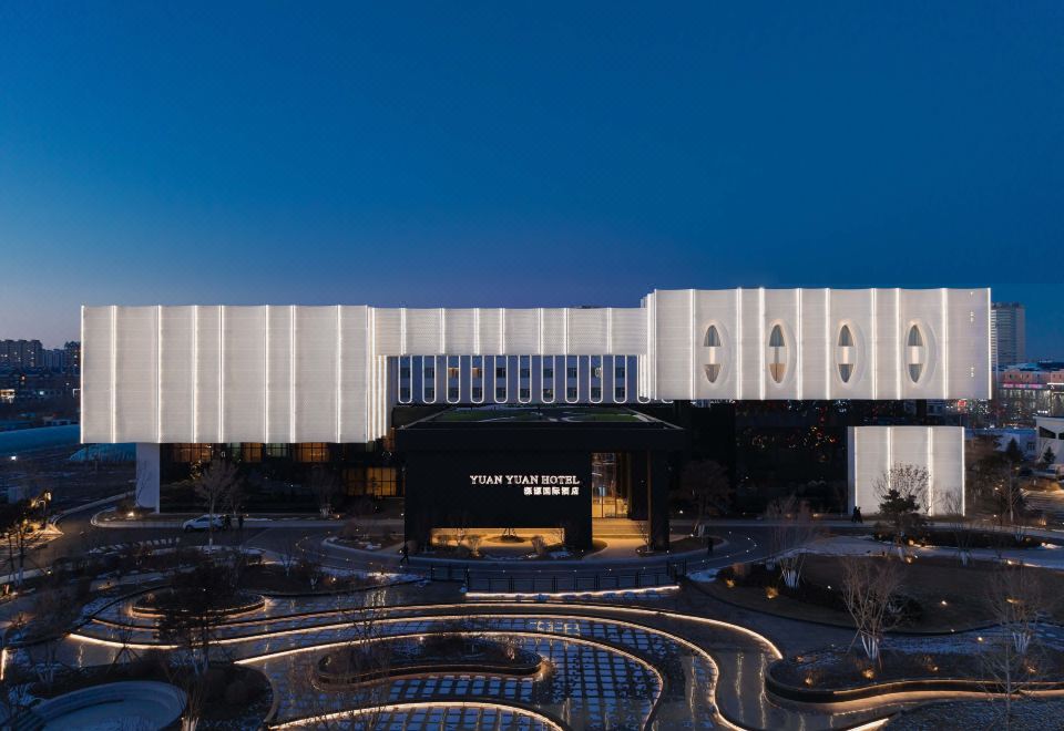 Baicheng Yuanyuan International Hotel over view
