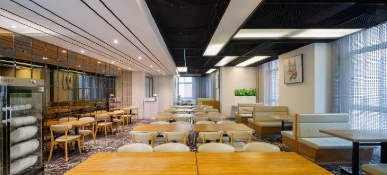 H酒店(西安明城墙西门外精品店)图片