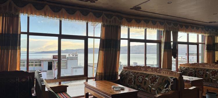 尼玛当惹雍措宝马旅馆图片