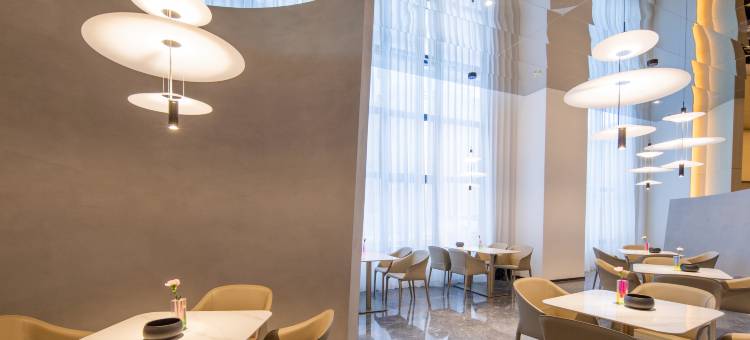 云颐自在酒店(准格尔旗政府店)图片