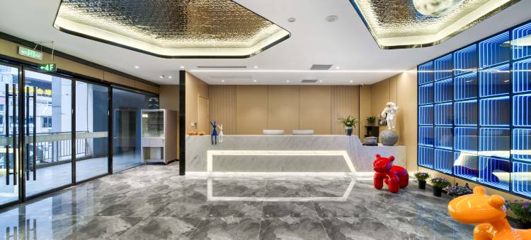 云上四季(爱山广场衣裳街店)图片