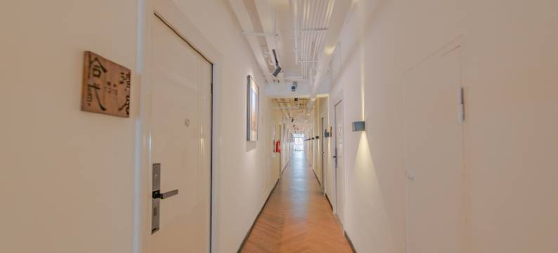 靠岸·十二清居酒店(西双版纳景洪曼城店)图片