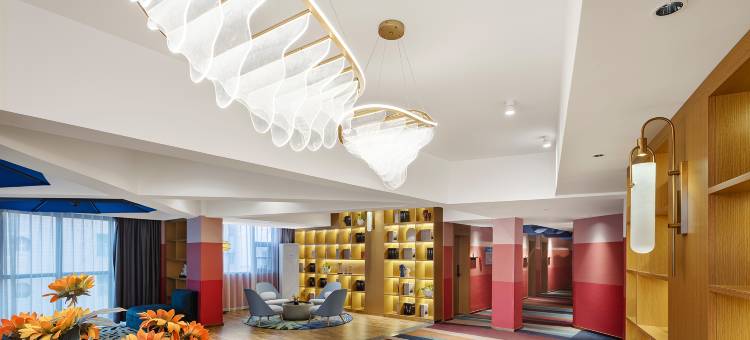 喜鹊CC酒店(新密长途汽车站店)图片