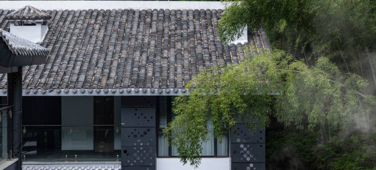洞天府邸·双龙洞竹筏溯溪私汤度假酒店图片