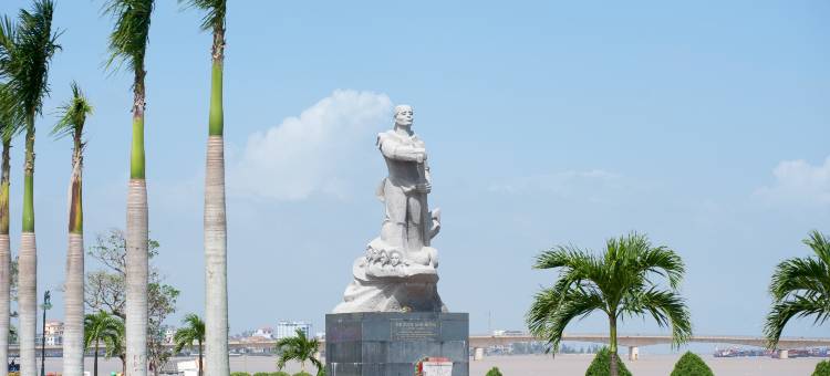 孟清广平假日酒店(Muong Thanh Holiday Quang Binh Hotel)图片