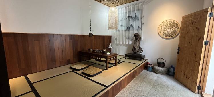 不知何年温泉民宿图片