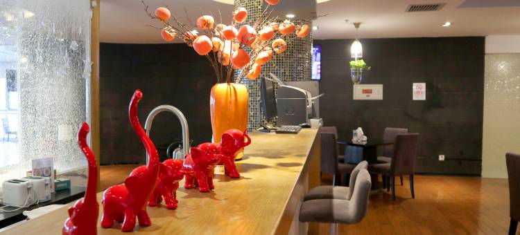 中奥凯富国际酒店(北京鸟巢科学技术馆店)图片