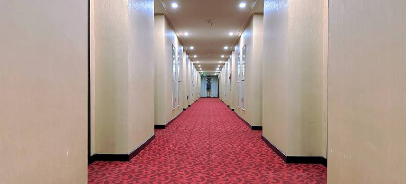 后海酒店(珲春火车站欧亚延百购物中心店)图片