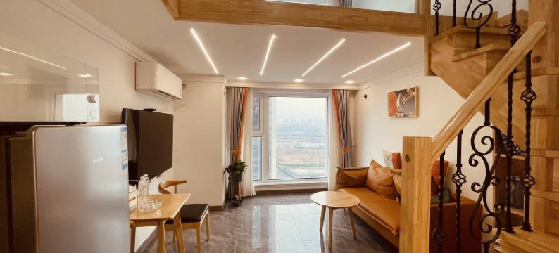 百岁鱼海景loft民宿(养马岛度假区店)图片