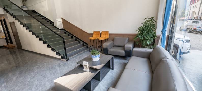 鑫伟民宿酒店(四姑娘山双桥沟景区店)图片