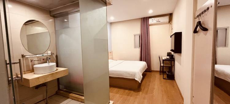 武汉鑫隆商务宾馆(湖北第二师范学院店)图片