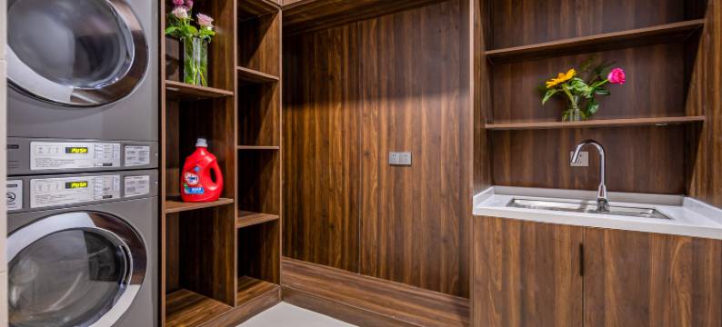 扬州东高铁站美仑酒店图片