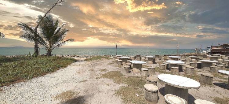 萨穆德拉基塔特拉塔克木屋与招待所(Hotel O Teratak Samuderakita, Chalet & Guesthouse)图片