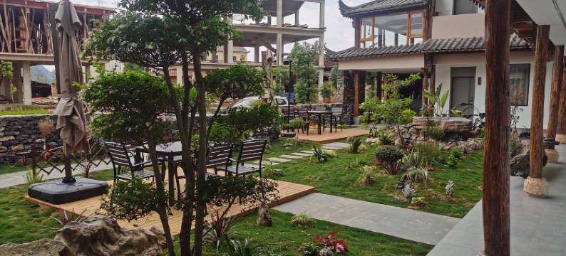 普者黑芃程雅居(情人桥店)图片