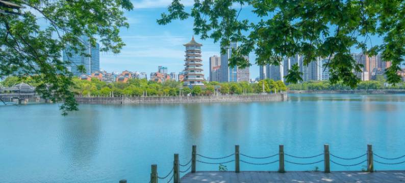 长沙张家界酒店(烈士公园东地铁站店)图片