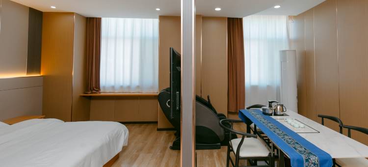 栖霞恋栖宾馆(迎宾路分店)图片