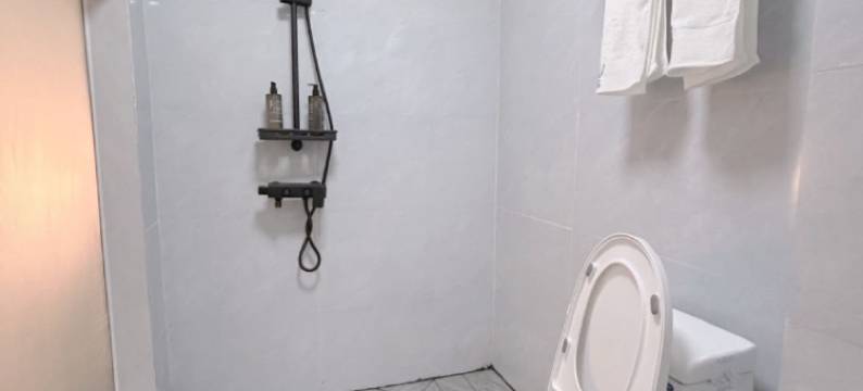 维曼轻奢公寓(凤凰新村市二宫地铁站店)图片