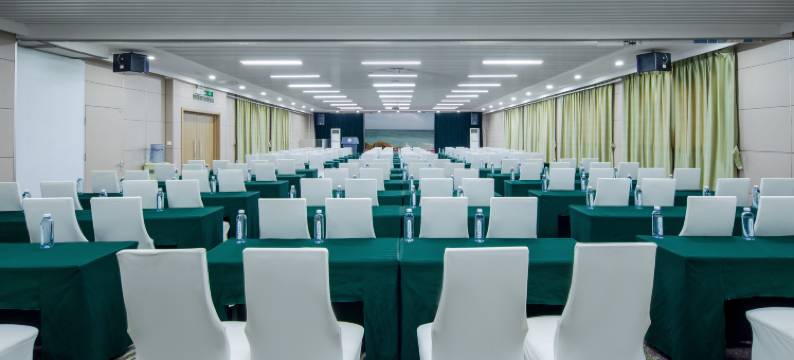 山东机械大厦酒店(滨海广场第一海水浴场店)图片