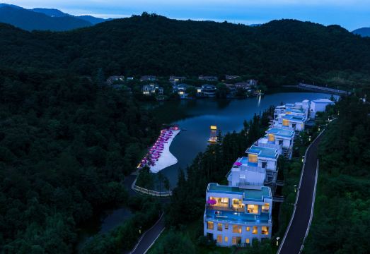 莫干山｜敢海诗莉莉悬泳度假区Wave Your Life外景图