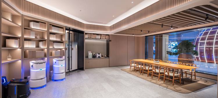 全季武汉江汉路步行街高空江景酒店图片