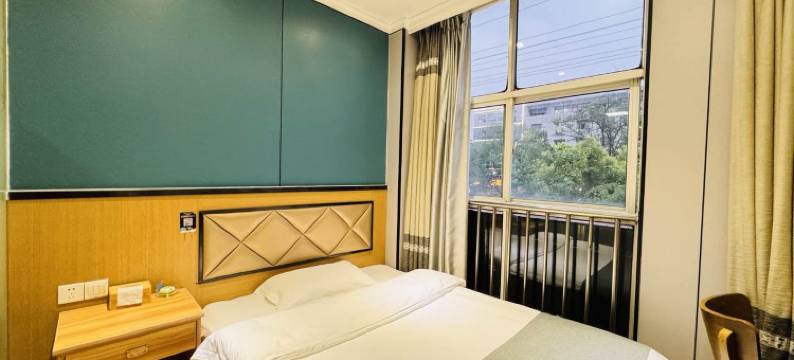 武夷酒店(南京竹山路地铁站店)图片