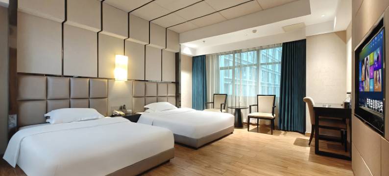 东莞乐汇酒店(凤岗沃尔玛店)图片