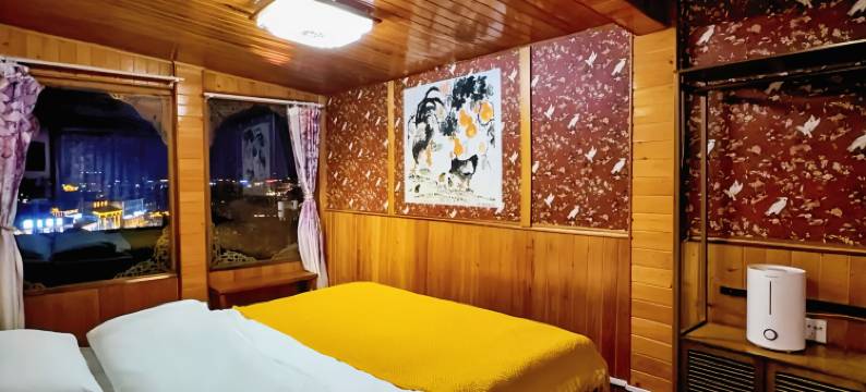 花墙月下观景客栈(古城大水车店)图片