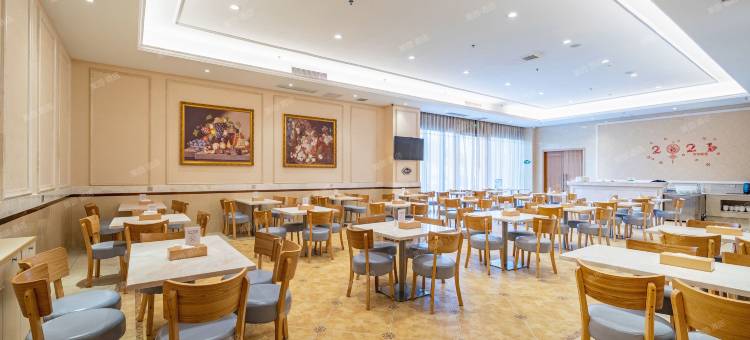 维也纳国际酒店(儋州鼎尚广场店)图片