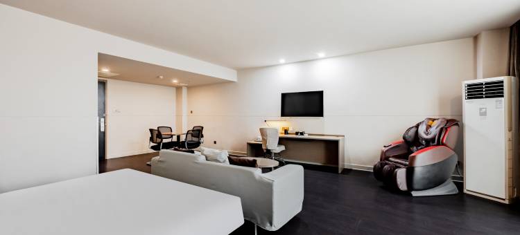 都市花园连锁酒店(池州职业学院秀山门千年古城楼店)图片