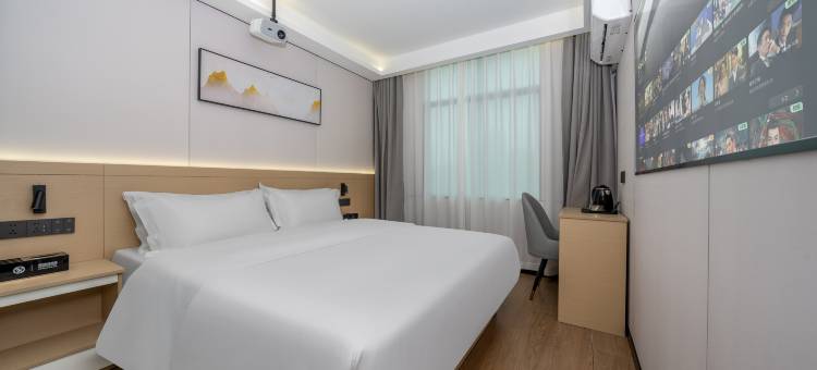 柳州凯尔曼酒店(窑埠古镇城中万达广场店)图片