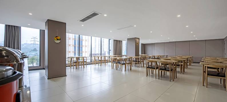 尚宽酒店(重庆火车西站华岩景区店)图片