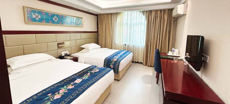 茂县九顶山国际大酒店图片