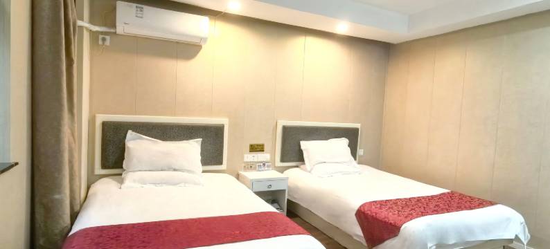 宁波豪庭商务宾馆(慈城古县城慈城地铁站店)图片