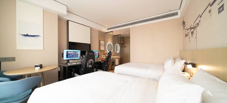 爱电竞酒店(烟台南大街火车站店)图片