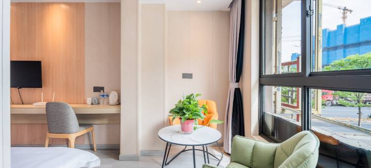 君临酒店(兰花塘地铁站店)图片