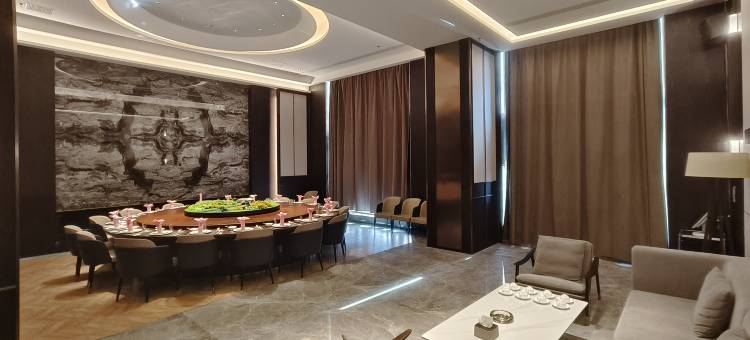 饶河蜜都国际酒店图片