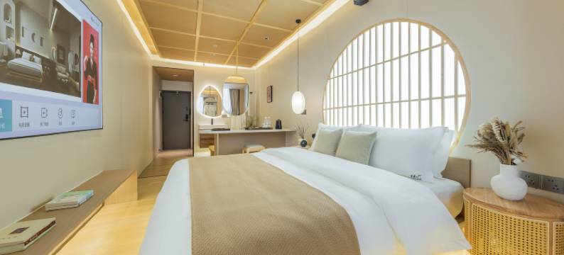 未来飞行日记·City影音轻居(广州上下九彩虹桥地铁站店)图片