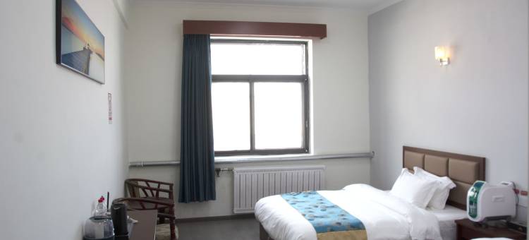 骏怡连锁酒店(阿里地区普兰县冈仁波齐风景区店)图片