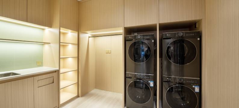 里白酒店(重庆南坪万达广场店)图片