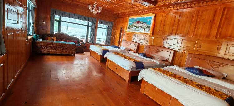 黑水冰彩藏寨图片