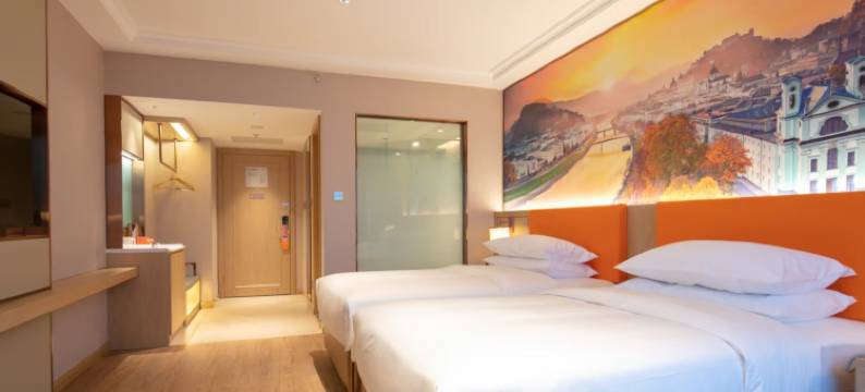 维也纳酒店(长沙IFS国金中心店)图片